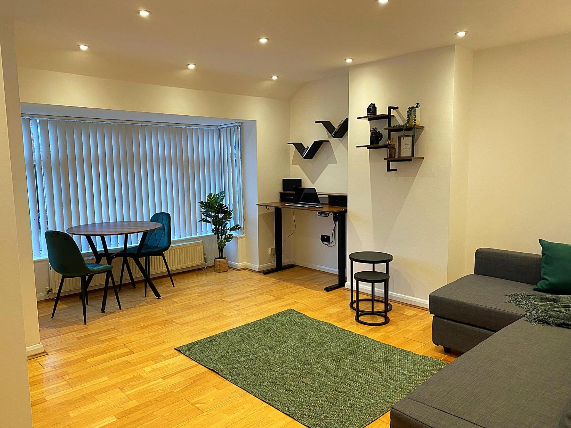 133C Hibrid Home Oxford Exterior foto